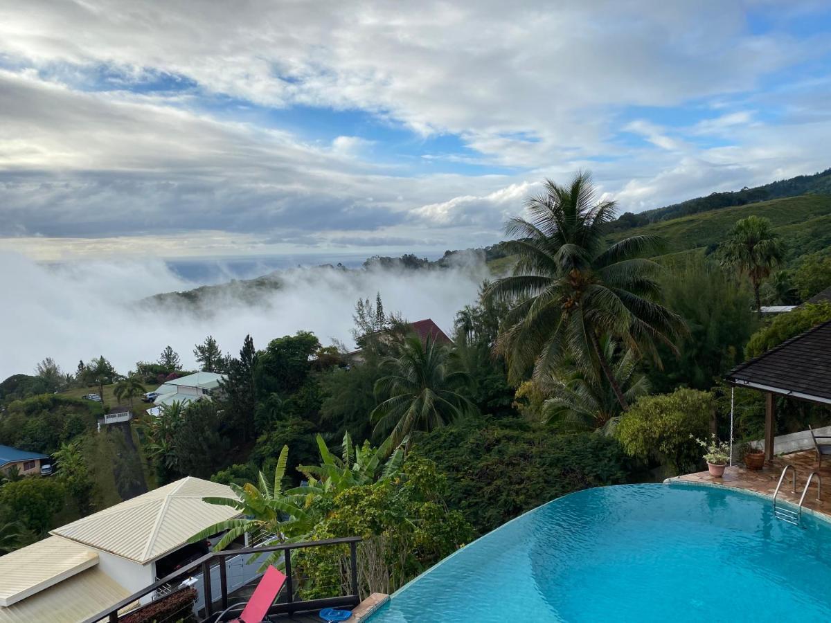 Globe Trotter Lodge Tahiti 푸나우이아 외부 사진
