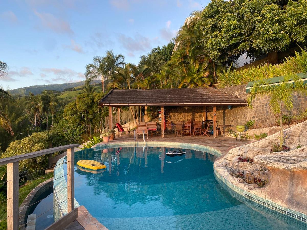 Globe Trotter Lodge Tahiti 푸나우이아 외부 사진
